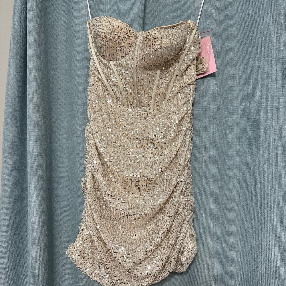 HELLO MOLLY Sequin Strapless Dress BEIGE